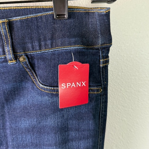 New SPANX Flare Jeans Midnight Shade NWT Business Casual Women’s Size Medium - Picture 5 of 12